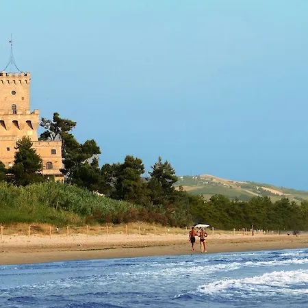 Villino Magnolia - Oasi Di Pace A Pochi Passi Dalla Spiaggia Scerne